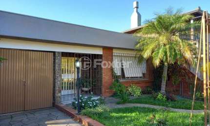 Casa com 4 quartos à venda na Rua Equatorial, 4, Morro Santana, Porto Alegre, 217 m2 por R$ 730.000