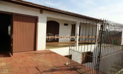 Casa comercial com 3 salas à venda na Avenida Baltazar de Oliveira Garcia, 2325, Rubem Berta, Porto Alegre, 250 m2 por R$ 560.500