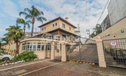 Casa em condomínio fechado com 3 quartos à venda na Avenida da Cavalhada, 5075, Cavalhada, Porto Alegre, 79 m2 por R$ 420.000