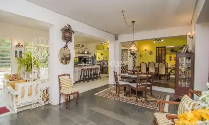 Casa com 4 quartos à venda na Rua General Salvador Pinheiro, 299, Vila Jardim, Porto Alegre, 500 m2 por R$ 2.150.000