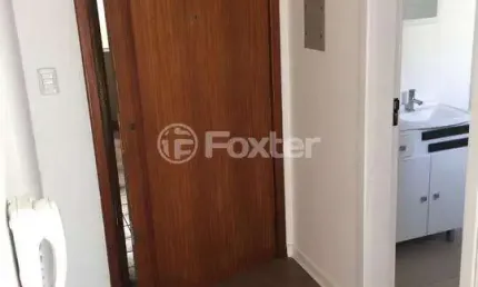 Sala comercial à venda na Avenida Cristóvão Colombo, 1023, Moinhos de Vento, Porto Alegre, 52 m2 por R$ 150.000