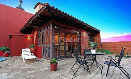 Casa com 4 quartos à venda na Rua Professor Fernando Carneiro, 287, Três Figueiras, Porto Alegre, 350 m2 por R$ 2.800.000