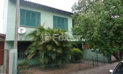Casa com 3 quartos à venda na Rua Fontoura Xavier, 90, Jardim São Pedro, Porto Alegre, 300 m2 por R$ 665.000