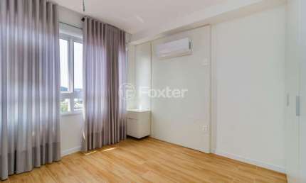 Kitnet / Stúdio à venda na Avenida dos Cubanos, 114, Partenon, Porto Alegre, 26 m2 por R$ 360.000