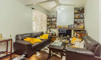 Casa com 4 quartos à venda na Avenida Palmeira, 573, Petrópolis, Porto Alegre, 150 m2 por R$ 2.200.000