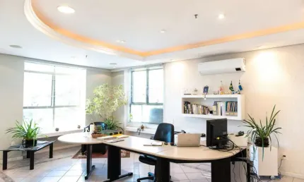 Sala comercial com 1 sala à venda na rua felicíssimo de azevedo, 53, são joão, porto alegre, 160 m2 por r$ 760.000