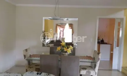 Casa com 3 quartos à venda na Rua Manoel Victorio Nunes, 253, Parque da Matriz, Cachoeirinha, 212 m2 por R$ 1.011.750