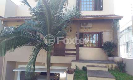 Casa com 4 quartos à venda na Rua Alfredo Varela, 288, Teresópolis, Porto Alegre, 238 m2 por R$ 1.100.000