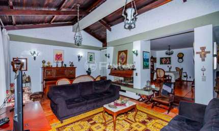Casa com 5 quartos à venda na Avenida Guaíba, 900, Ipanema, Porto Alegre, 365 m2 por R$ 1.300.000