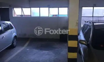 Garagem à venda na rua duque de caxias, 1545, centro histórico, porto alegre, 12 m2 por r$ 40.000