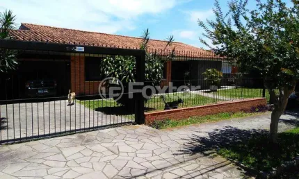 Casa com 7 quartos à venda na rua cariri, 98, vila assunção, porto alegre, 400 m2 por r$ 1.600.000