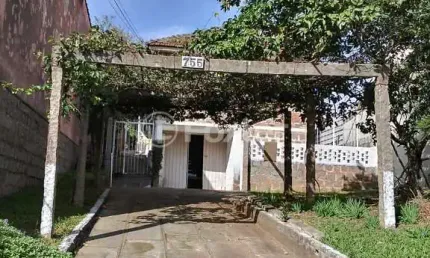 Casa com 4 quartos à venda na Rua Intendente Alfredo Azevedo, 755, Glória, Porto Alegre, 774 m2 por R$ 480.000