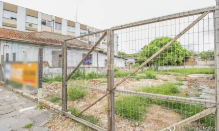 Terreno comercial à venda na Avenida Teresópolis, 3075, Teresópolis, Porto Alegre, 600 m2 por R$ 760.000