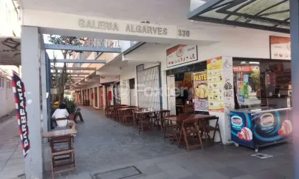 Ponto comercial com 1 sala à venda na avenida independência, 330, independência, porto alegre, 27 m2 por r$ 159.000