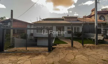 Casa com 5 quartos à venda na Rua General Francisco de Paula Cidade, 200, Chácara das Pedras, Porto Alegre, 400 m2 por R$ 1.990.000