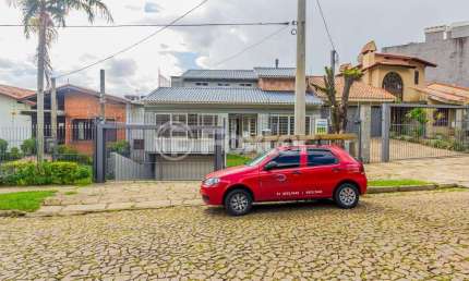 Casa comercial com 4 salas à venda na Rua General Francisco de Paula Cidade, 200, Chácara das Pedras, Porto Alegre, 400 m2 por R$ 1.990.000