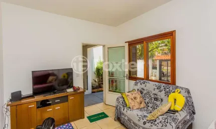 Casa com 4 quartos à venda na Rua Avaré, 183, Jardim Floresta, Porto Alegre, 160 m2 por R$ 650.000