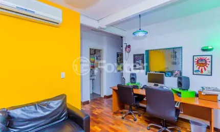 Casa com 4 quartos à venda na rua felipe neri, 353, auxiliadora, porto alegre, 250 m2 por r$ 940.500