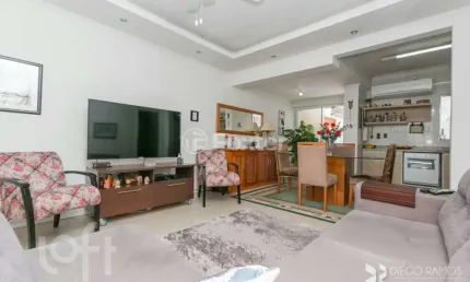 Apartamento com 3 quartos à venda na rua joão bastian, 35, três figueiras, porto alegre, 86 m2 por r$ 520.000