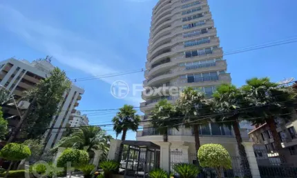 Apartamento com 3 quartos à venda na Rua Santo Inácio, 525, Moinhos de Vento, Porto Alegre, 271 m2 por R$ 4.990.000