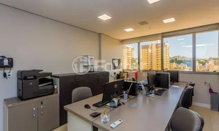 Sala comercial com 1 sala à venda na Avenida Getúlio Vargas, 1157, Menino Deus, Porto Alegre, 54 m2 por R$ 570.000