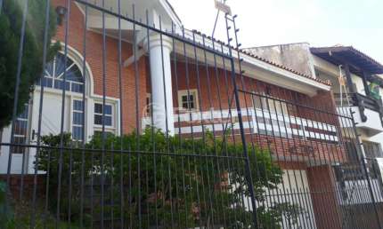 Casa com 3 quartos à venda na Rua Professora Cecy Cordeiro Thofehrn, 94, Sarandi, Porto Alegre, 217 m2 por R$ 795.000