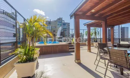 Cobertura com 3 quartos à venda na Rua Carlos Trein Filho, 775, Auxiliadora, Porto Alegre, 303 m2 por R$ 2.900.000