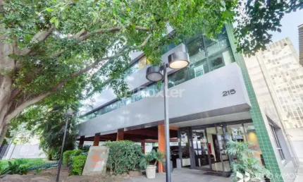 Sala comercial com 3 salas à venda na Rua Doutor Vicente de Paula Dutra, 215, Praia de Belas, Porto Alegre, 37 m2 por R$ 171.000