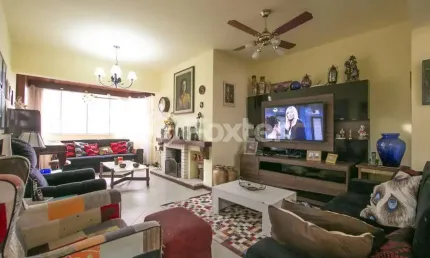 Apartamento com 6 quartos à venda na Rua Doutor Armando Barbedo, 715, Tristeza, Porto Alegre, 235 m2 por R$ 1.400.000