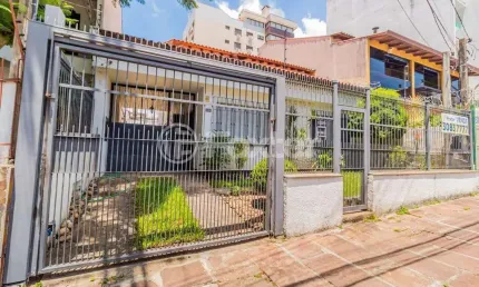 Casa com 3 quartos à venda na Rua Atanásio Belmonte, 427, Boa Vista, Porto Alegre, 300 m2 por R$ 900.000
