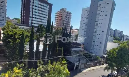 Apartamento com 4 quartos à venda na rua riveira, 225, petrópolis, porto alegre, 144 m2 por r$ 690.000