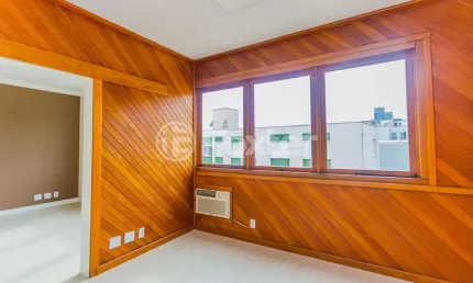 Sala comercial com 1 sala à venda na Rua Onofre Pires, 31, Azenha, Porto Alegre, 30 m2 por R$ 175.000
