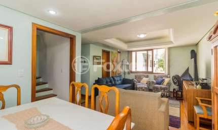 Casa em condomínio fechado com 3 quartos à venda na Rua Doutor Mário Totta, 416, Tristeza, Porto Alegre, 178 m2 por R$ 655.500