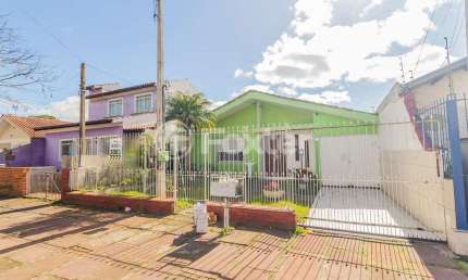 Casa com 3 quartos à venda na Avenida Souza Melo, 776, Sarandi, Porto Alegre, 70 m2 por R$ 406.125