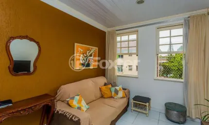 Apartamento com 2 quartos à venda na Rua Tuparaí, 182, Passo da Areia, Porto Alegre, 51 m2 por R$ 260.000