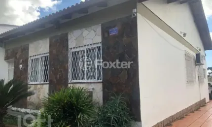 Casa com 5 quartos à venda na Rua André Pitthan, 80, Coronel Aparício Borges, Porto Alegre, 280 m2 por R$ 550.000