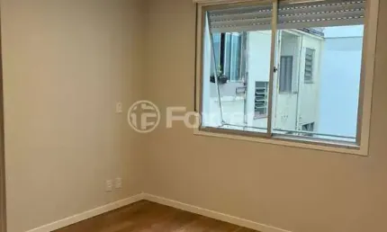 Apartamento com 1 quarto à venda na Rua Riachuelo, 745, Centro Histórico, Porto Alegre, 41 m2 por R$ 330.000