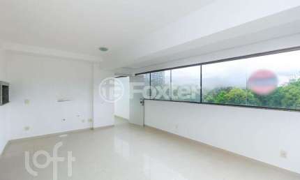 Apartamento com 3 quartos à venda na Rua Cipó, 1075, Passo da Areia, Porto Alegre, 131 m2 por R$ 720.000