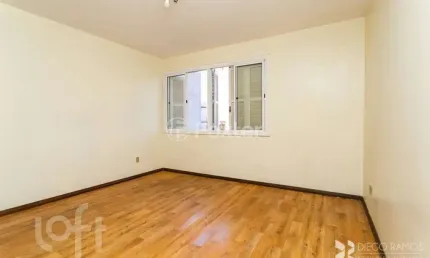 Apartamento com 2 quartos à venda na Rua Coronel Fernando Machado, 865, Centro Histórico, Porto Alegre, 62 m2 por R$ 310.000