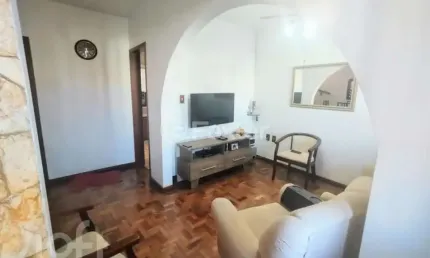 Casa com 4 quartos à venda na Rua Terezinha Turcato, 499, Costa e Silva, Porto Alegre, 175 m2 por R$ 499.000
