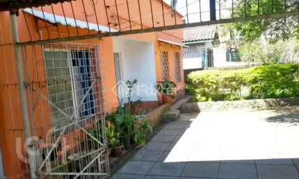 Casa com 3 quartos à venda na Rua Fábio Luiz Silveira, 12, Passo das Pedras, Porto Alegre, 146 m2 por R$ 359.000