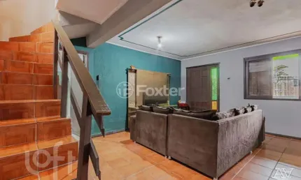 Casa com 4 quartos à venda na Rua Alcides Cunha, 37, Partenon, Porto Alegre, 259 m2 por R$ 350.000
