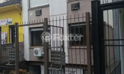 Apartamento com 1 quarto à venda na rua felipe de oliveira, 249, petrópolis, porto alegre, 33 m2 por r$ 152.000