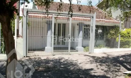 Casa com 3 quartos à venda na rua doutor eduardo chartier, 100, passo da areia, porto alegre, 150 m2 por r$ 850.000