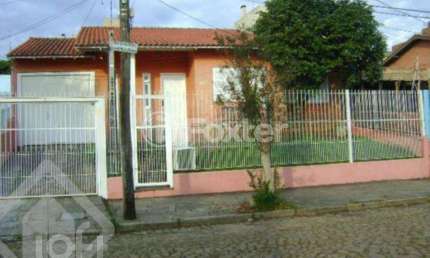 Casa com 3 quartos à venda na Rua Dom Jaime de Barros Câmara, 757, Sarandi, Porto Alegre, 195 m2 por R$ 750.000