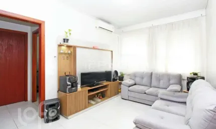 Apartamento com 2 quartos à venda na Avenida Brasiliano Índio de Moraes, 643, Passo da Areia, Porto Alegre, 50 m2 por R$ 215.000