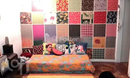 Apartamento com 2 quartos à venda na rua riachuelo, 956, centro histórico, porto alegre, 56 m2 por r$ 295.000