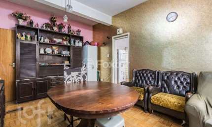 Casa com 5 quartos à venda na Rua Portugal, 81, São João, Porto Alegre, 331 m2 por R$ 1.400.000