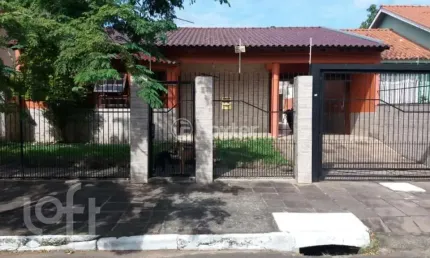Casa com 3 quartos à venda na rua dinarte de albuquerque, 35, parque santa fé, porto alegre, 178 m2 por r$ 570.000