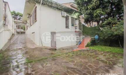 Casa com 4 quartos à venda na Rua Ricalde Marques, 104, Jardim São Pedro, Porto Alegre, 220 m2 por R$ 750.000